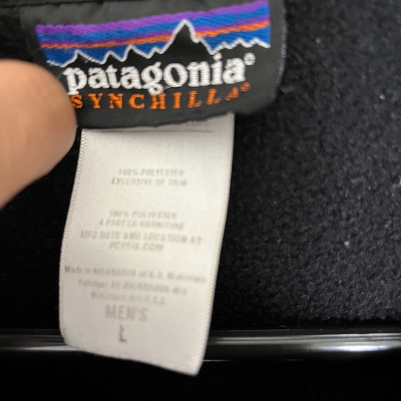 Patagonia sweater jacket - Picture 3 of 4